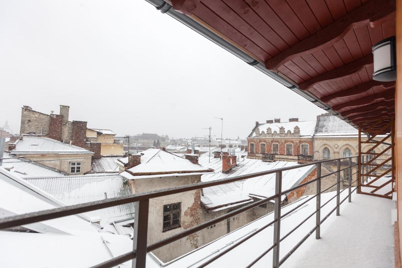 7 Apartments Lviv Exterior photo