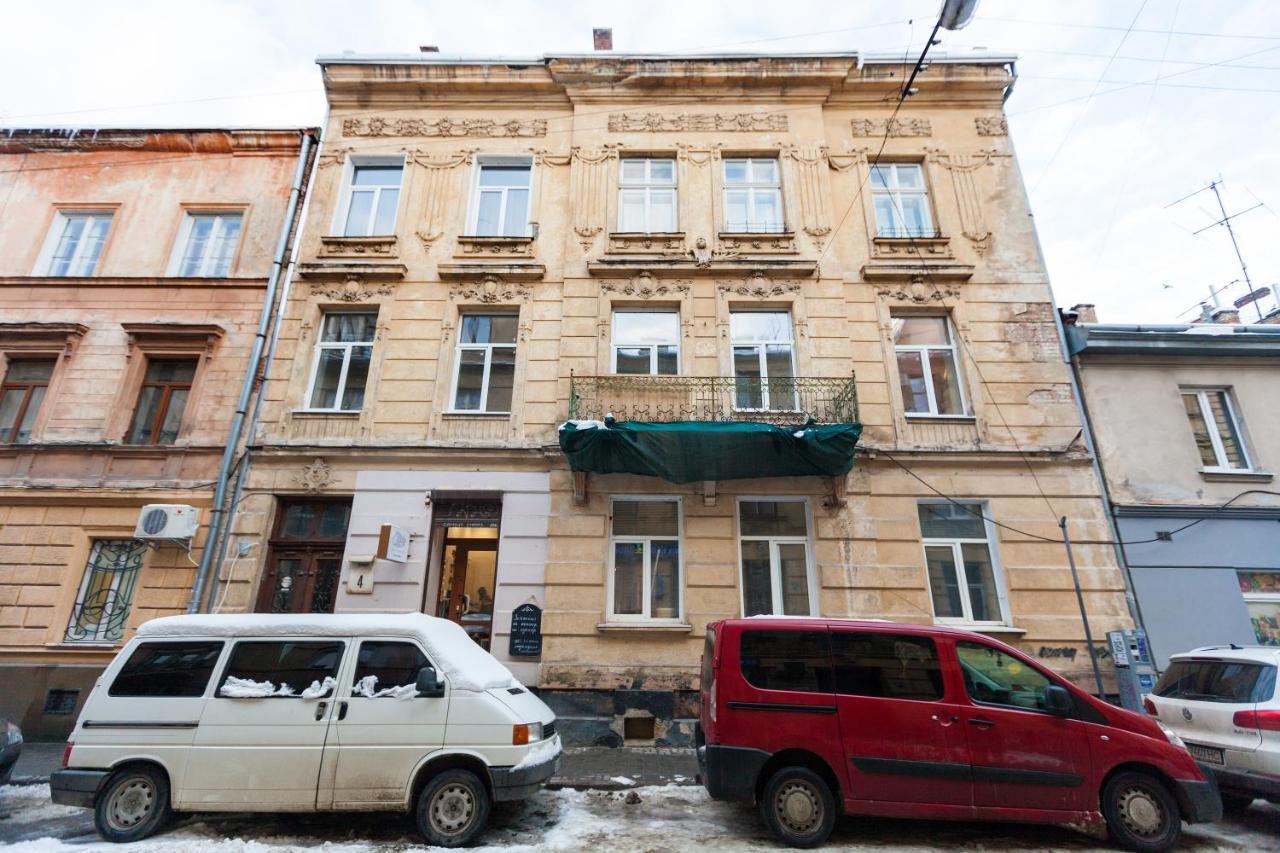 7 Apartments Lviv Exterior photo